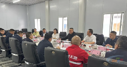 西藏天路与泸州老窖集团举行座谈会 共商合作新篇章(图2)