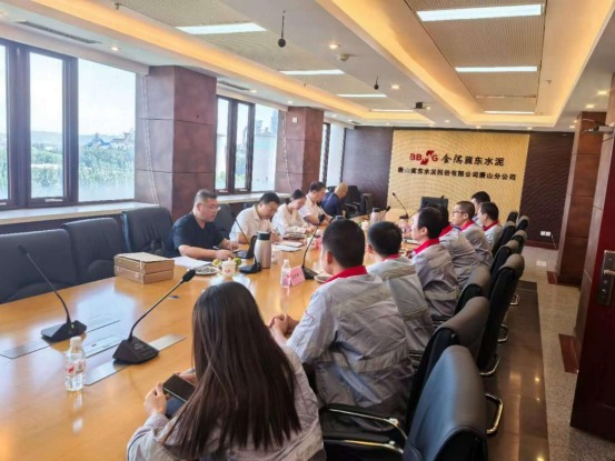 河北省建筑材料工业协会赴各市水泥熟料企业现场服务指导制定2025-2026年度错峰生产计划(图1) 河北省建筑材料工业协会赴各市水泥熟料企业现场服务指导制定2025-2026年度错峰生产计划(图1)