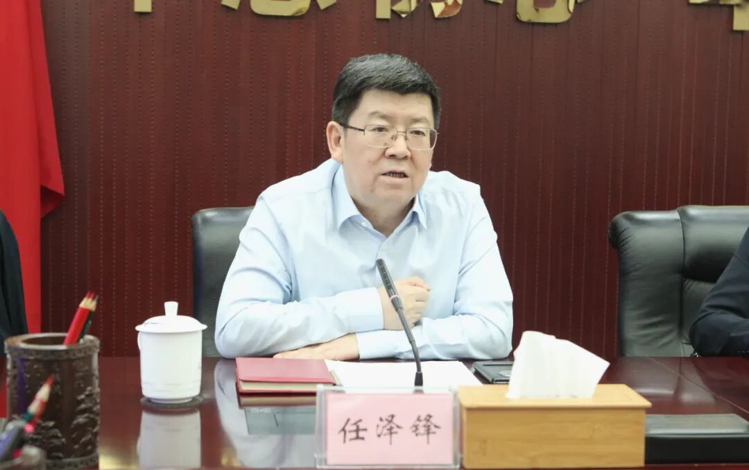 海螺水泥与安徽凤台县人民政府签约(图1) 海螺水泥与安徽凤台县人民政府签约(图1)