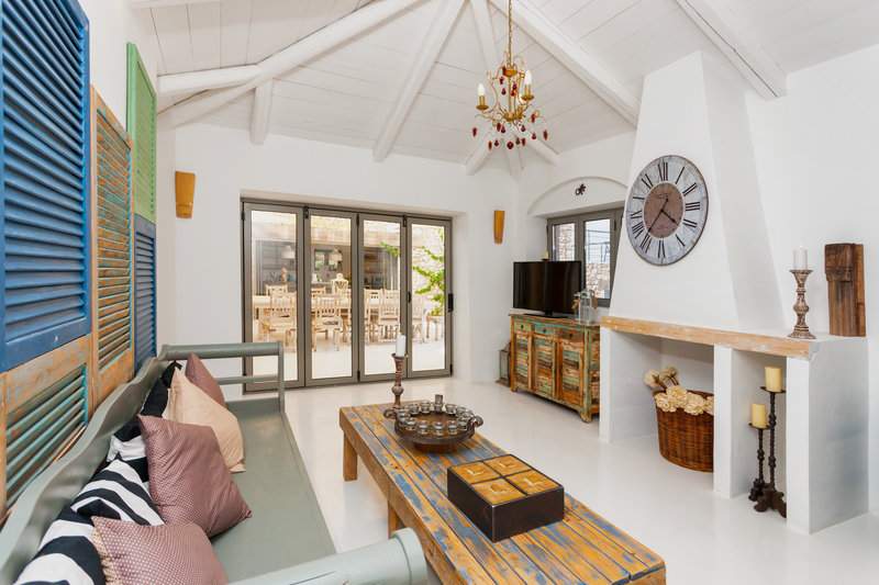 实木门竟然被它取代,3大优势让90%家庭都选错(图1) 实木复合门的特点及选择建议